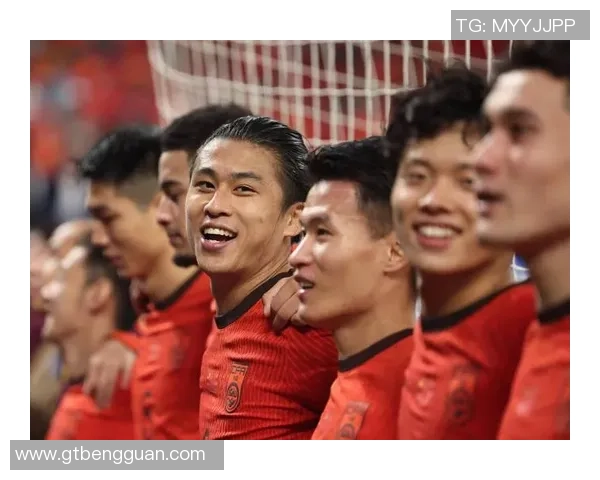 中国与乌兹别克足球赛精彩对决展现两国足球实力与友谊的盛宴